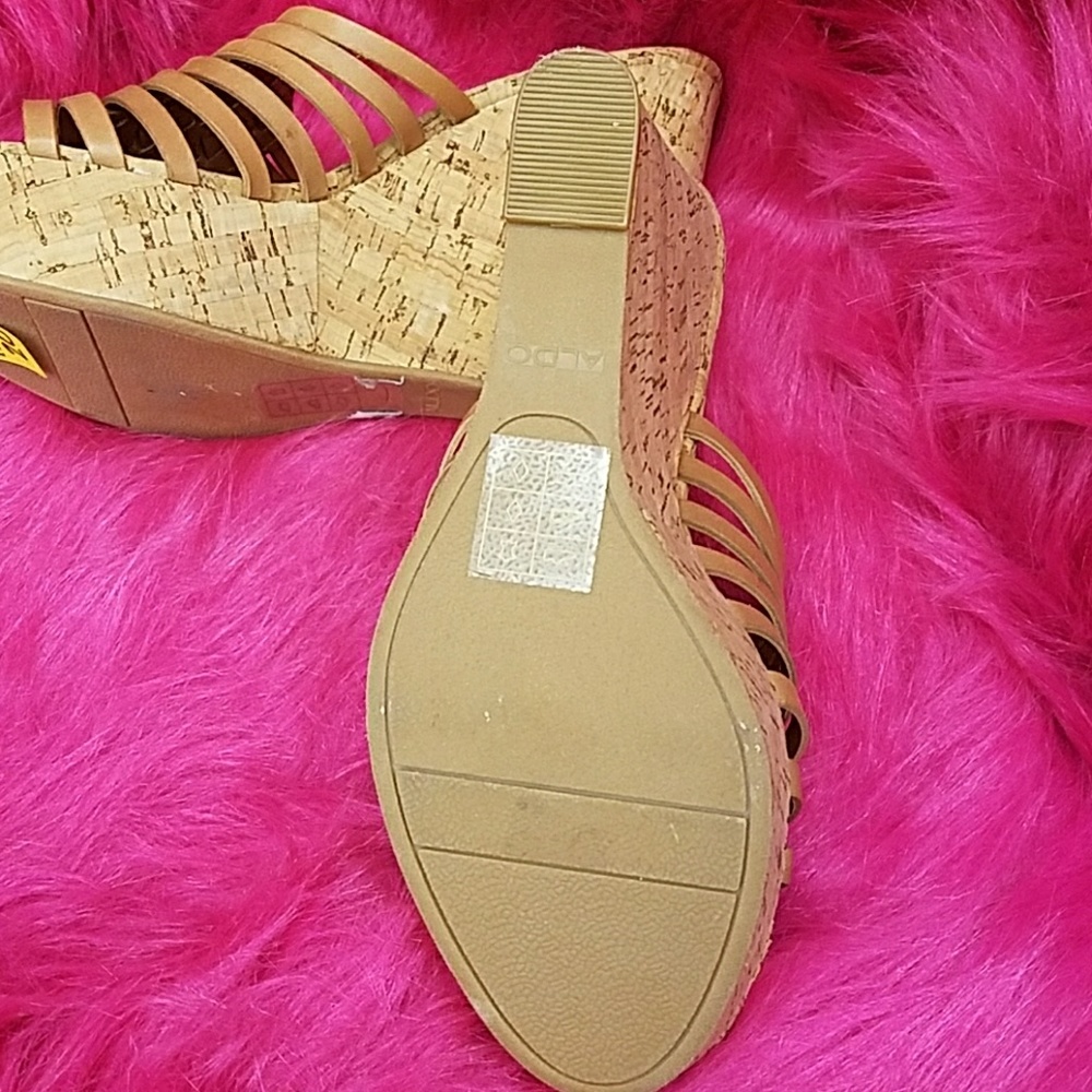 Wedges - Picture 5 of 5